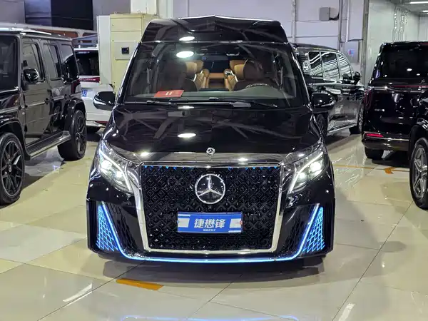 Mercedes-Benz V-Class 2022