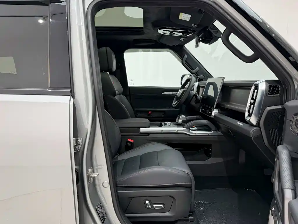 Jetour Traveller C-DM 2025 — фото 18