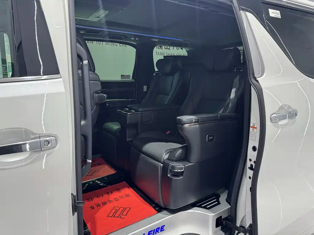 Toyota Vellfire 2021 — фото 20