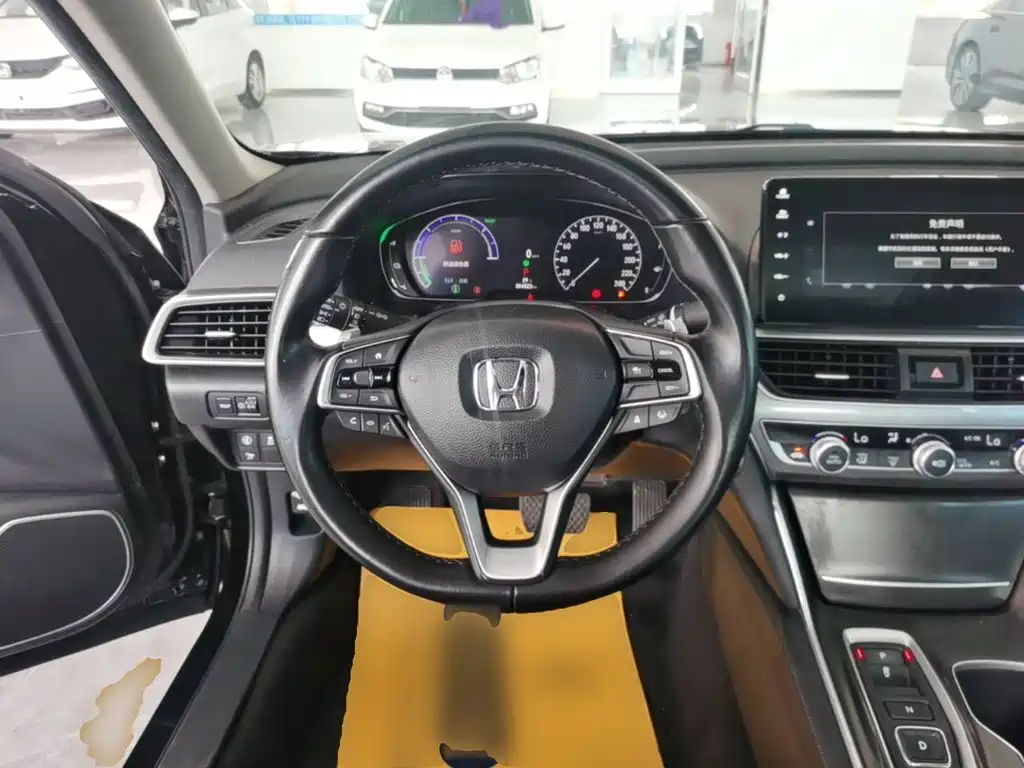 Honda Accord 2023 — фото 11