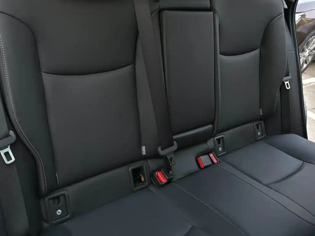 Toyota Corolla Cross 2022 — фото 19