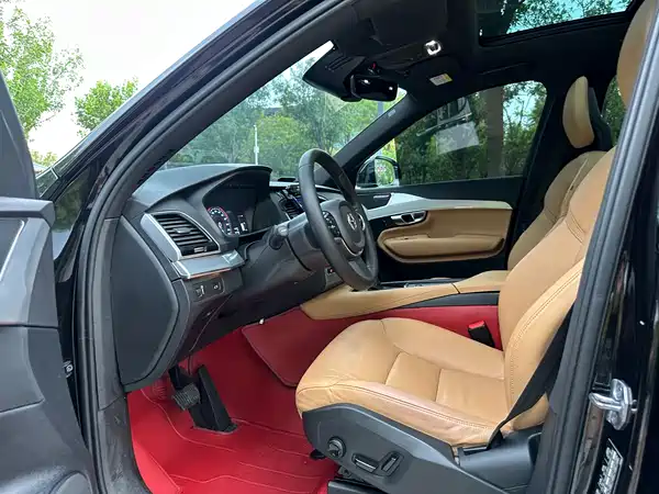 Volvo XC90 2017