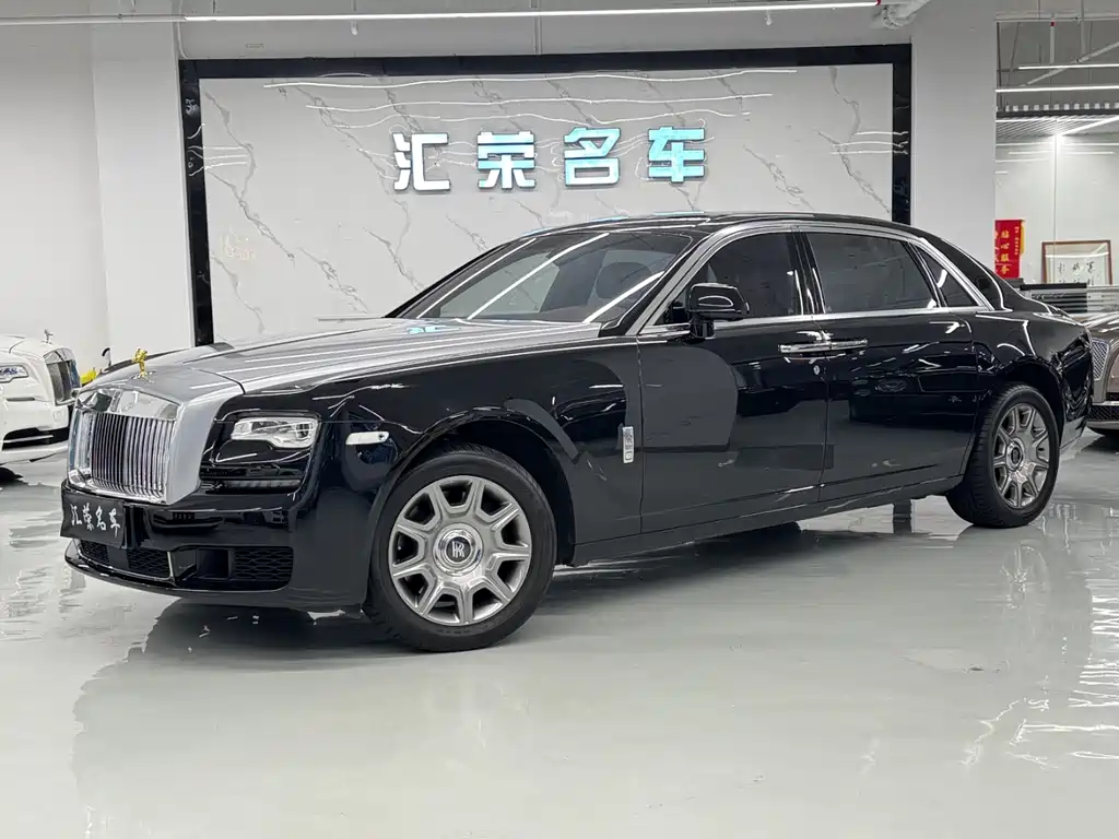 Rolls-Royce Ghost 2018 — фото 1
