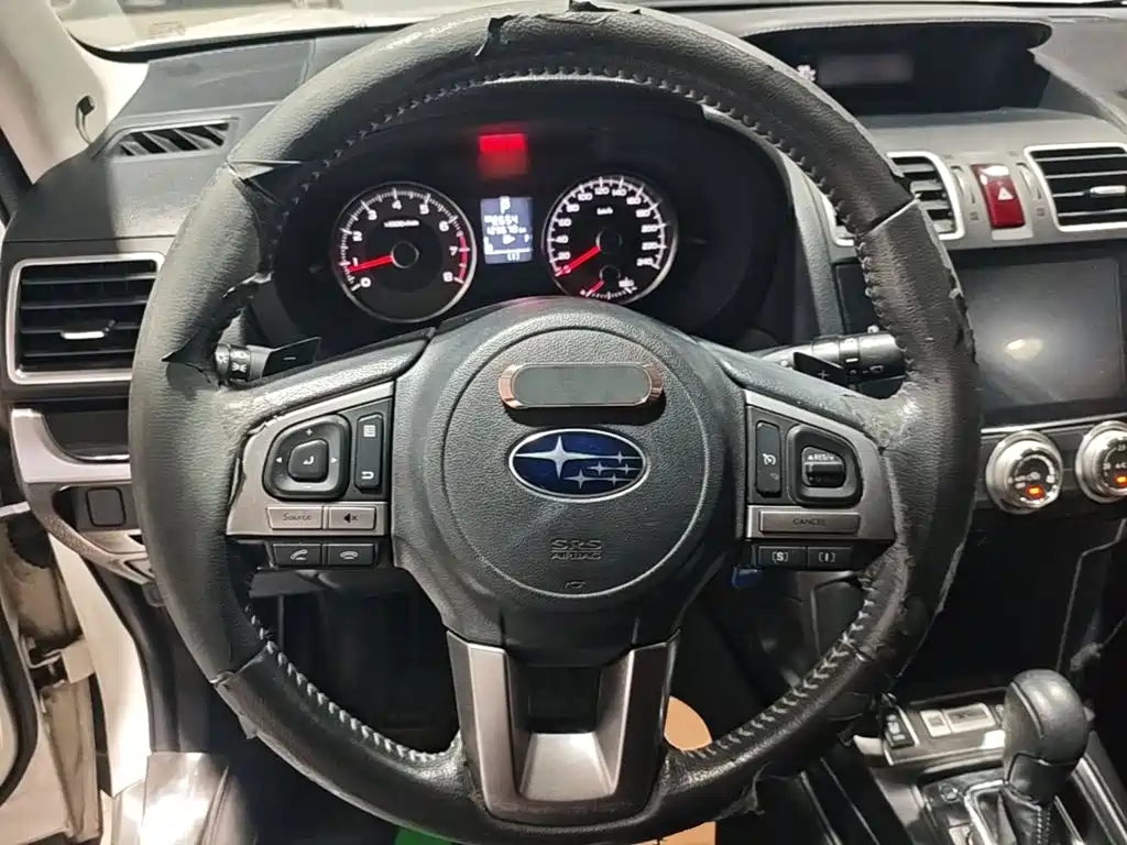 Subaru Forester 2016 — фото 11