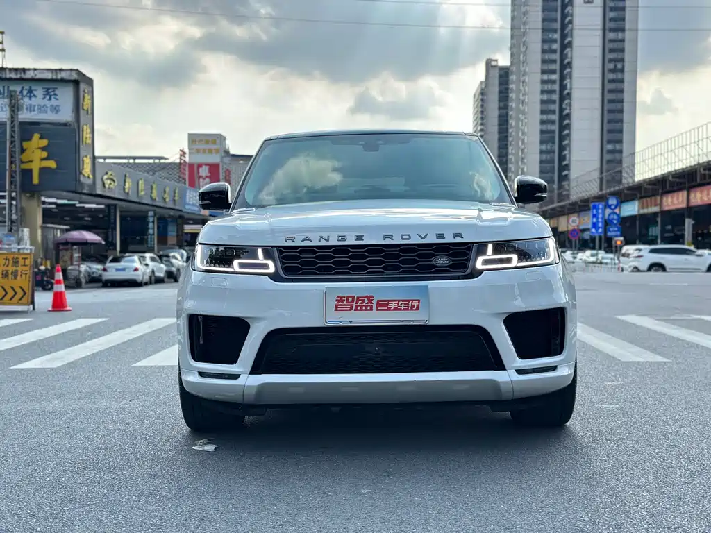 Land Rover Sport 2020 — фото 2