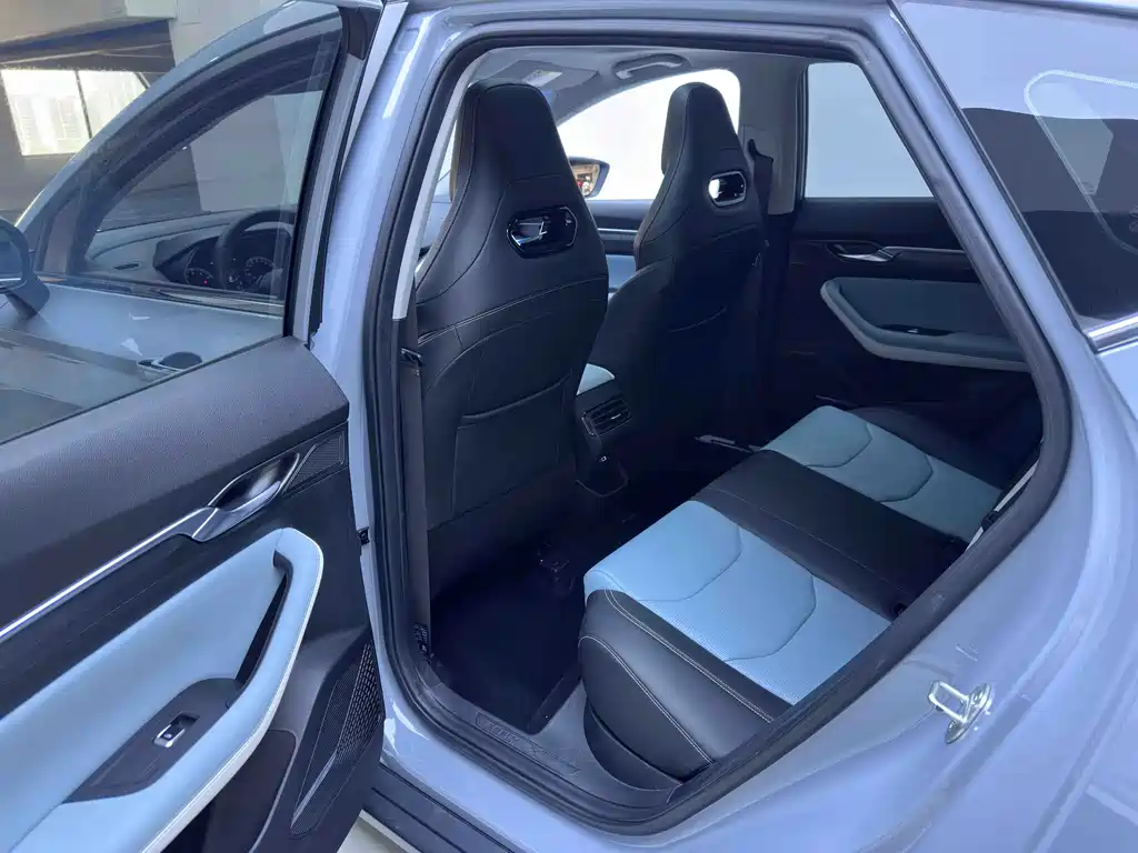 Geely Emgrand S 2022 — фото 10