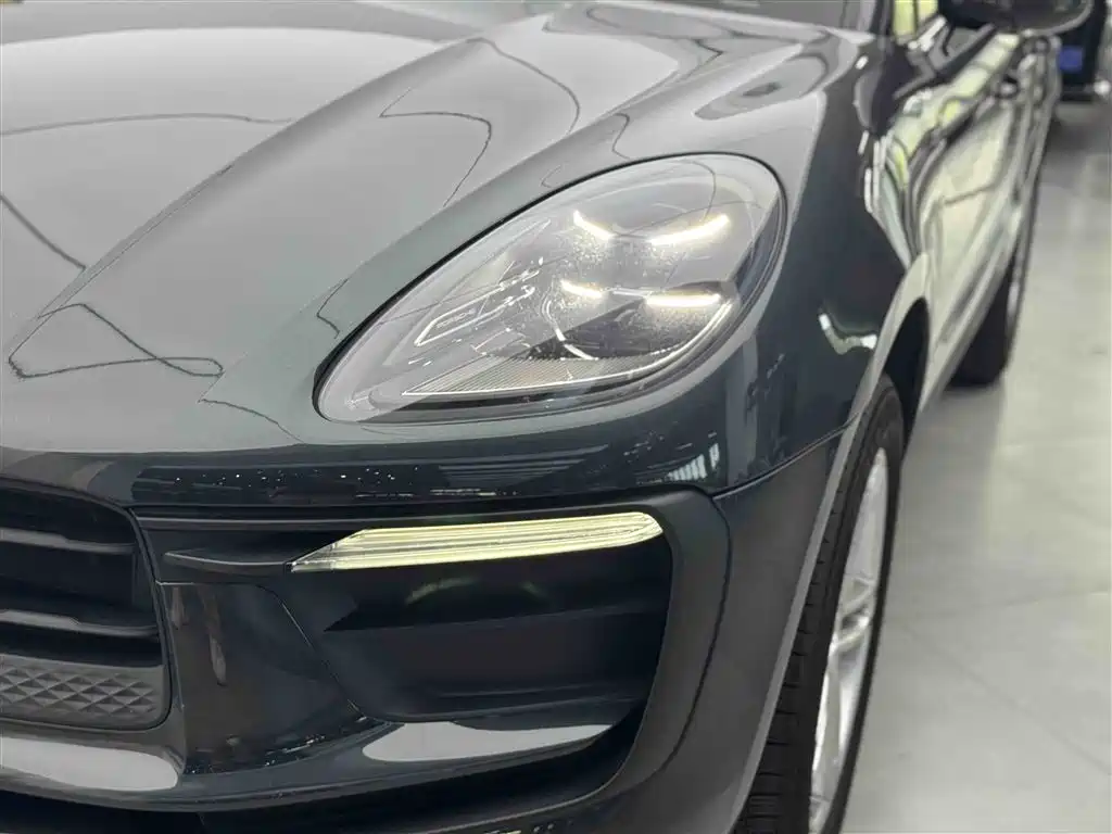 Porsche Macan 2025 — фото 12