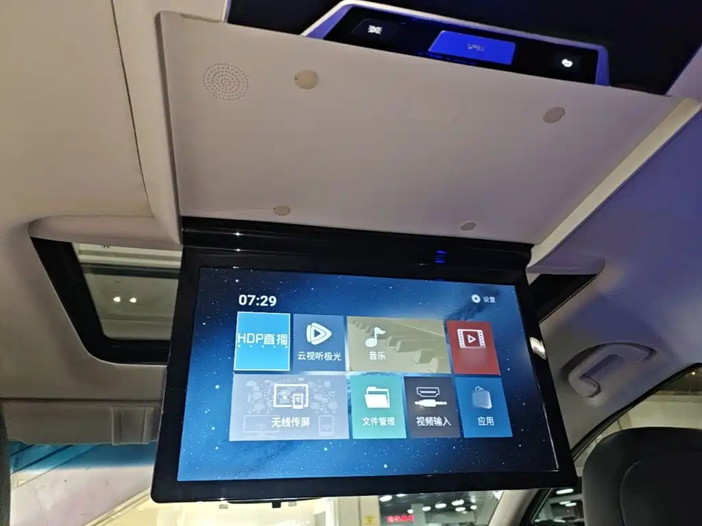Honda Elysion 2018 — фото 18