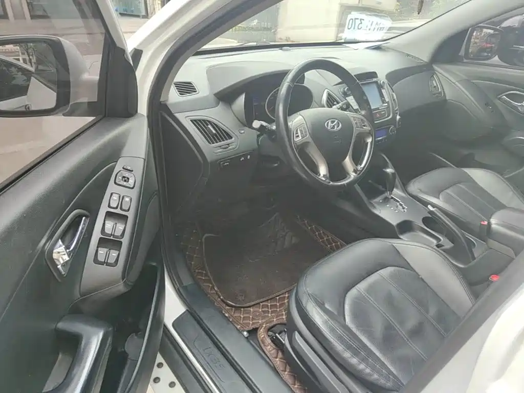 Hyundai ix35 2016 — фото 16
