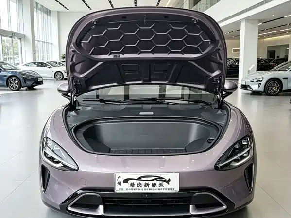 Xiaomi SU7 2025