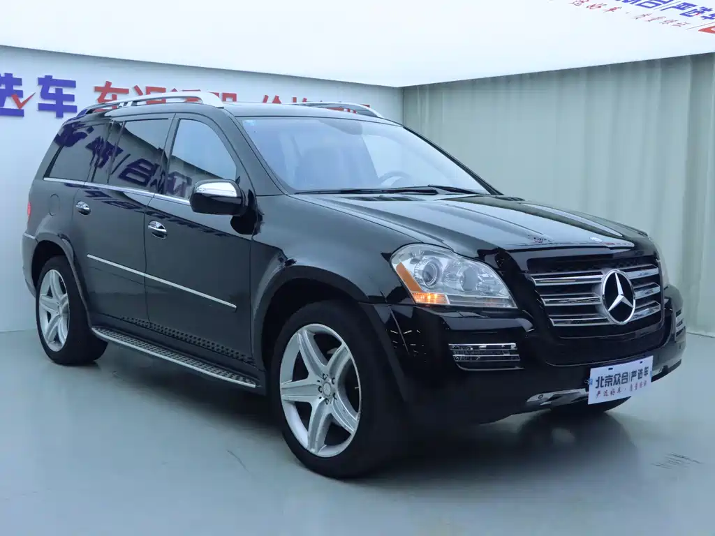 Mercedes-Benz GL-Class 2010 — фото 2
