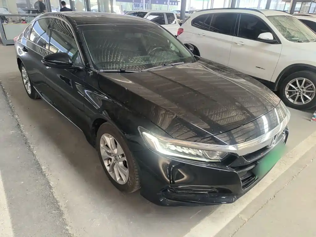 Honda Accord 2019 — фото 22
