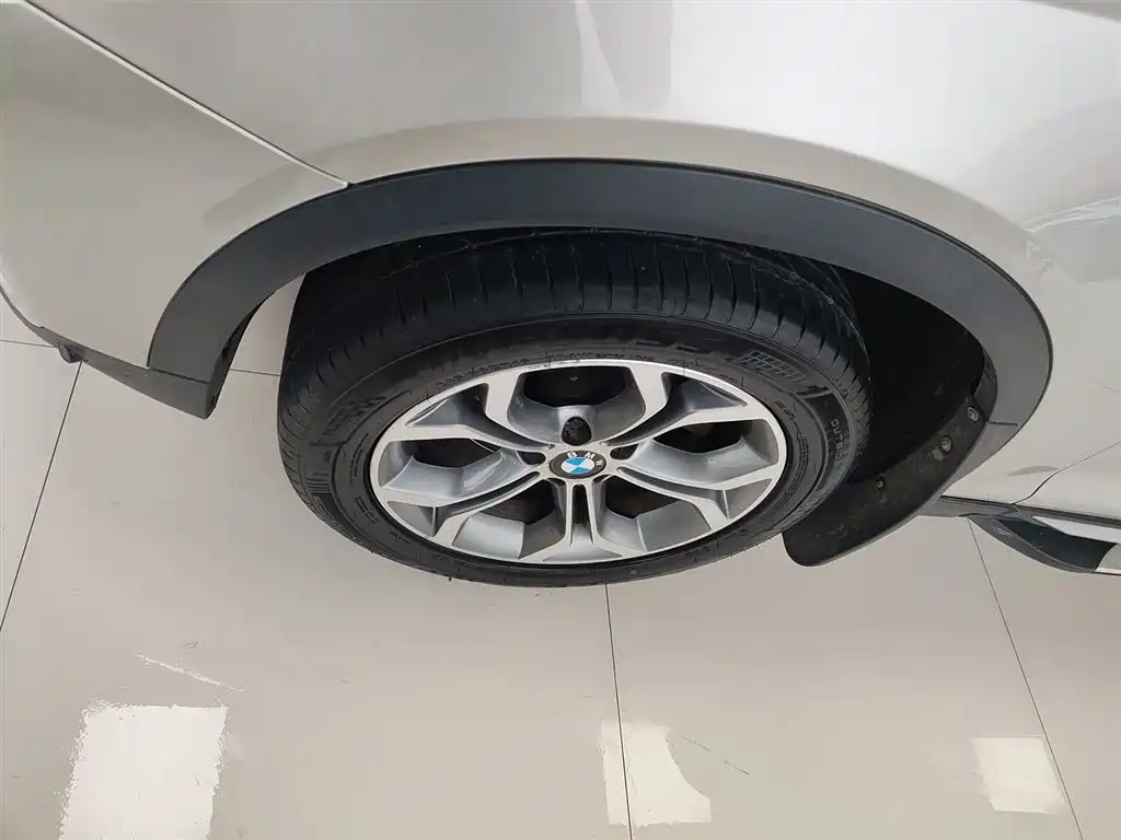 BMW X3 2016 — фото 25
