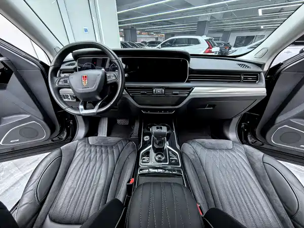 Hongqi HS5 2022