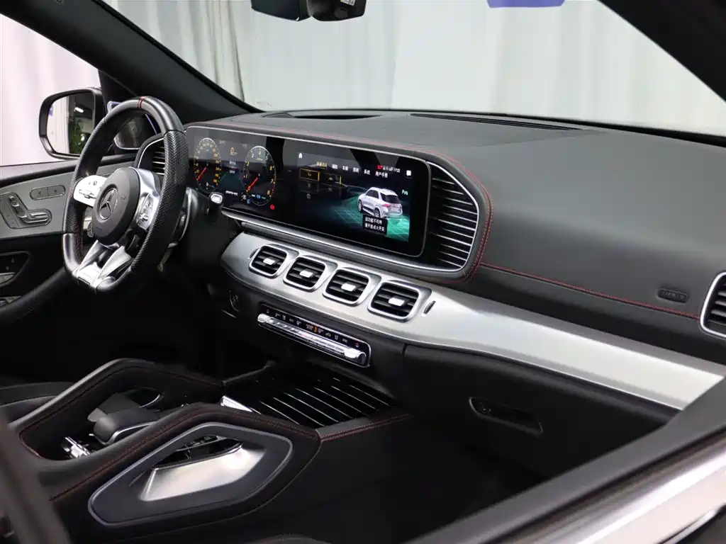 Mercedes-Benz GLE AMG 2023 — фото 18