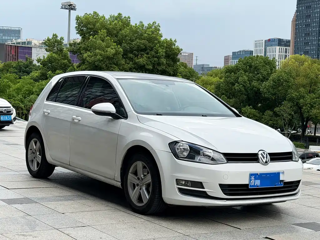 Volkswagen Golf 2016