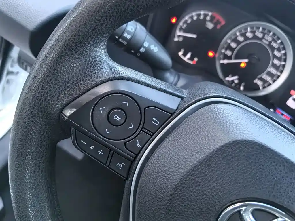 Toyota Corolla 2020 — фото 15