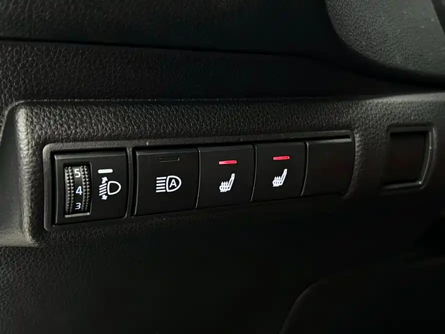 Toyota Corolla 2022 — фото 19