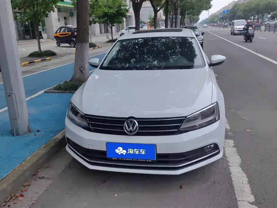 Volkswagen Sagitar 2017