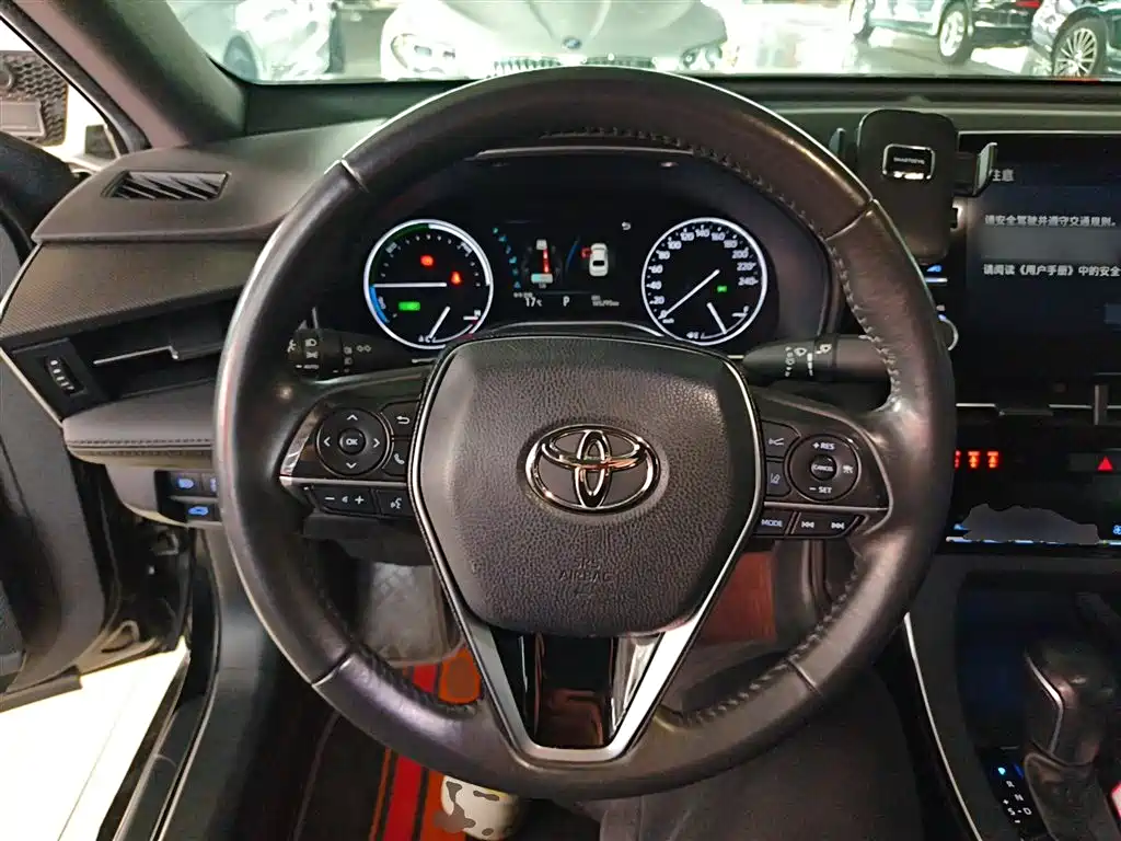 Toyota Avalon 2022 — фото 11