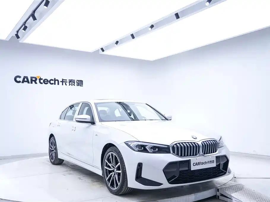 BMW 3 Series 2023