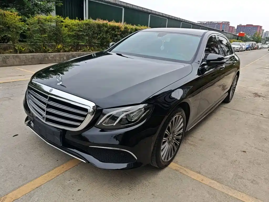Mercedes-Benz E-Class 2019 — фото 1