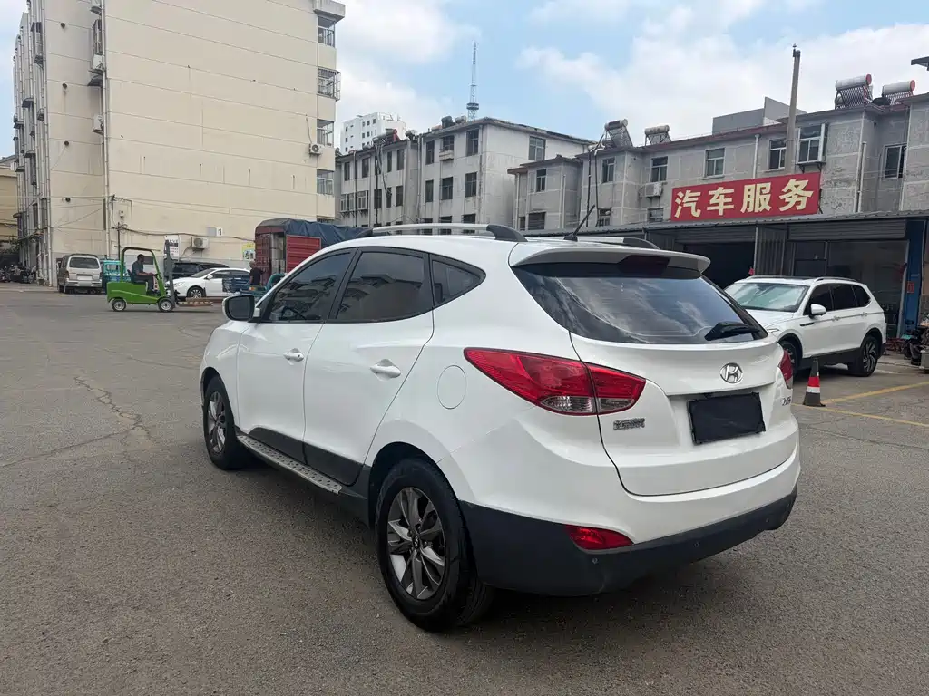 Hyundai ix35 2016 — фото 6