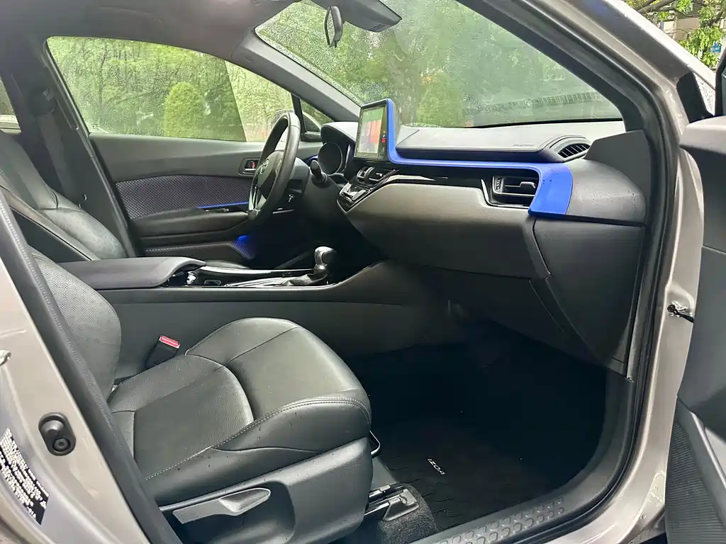 Toyota IZOA 2019 — фото 14