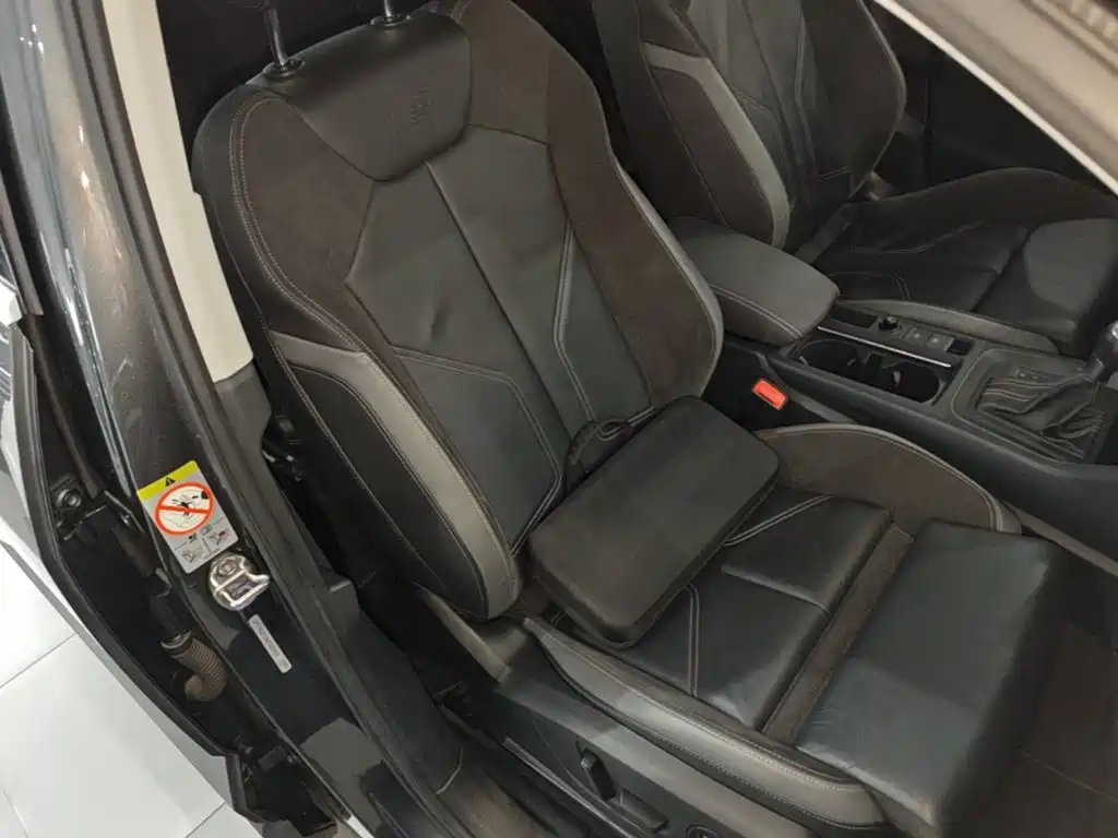 Audi Q3 Sportback 2021 — фото 25