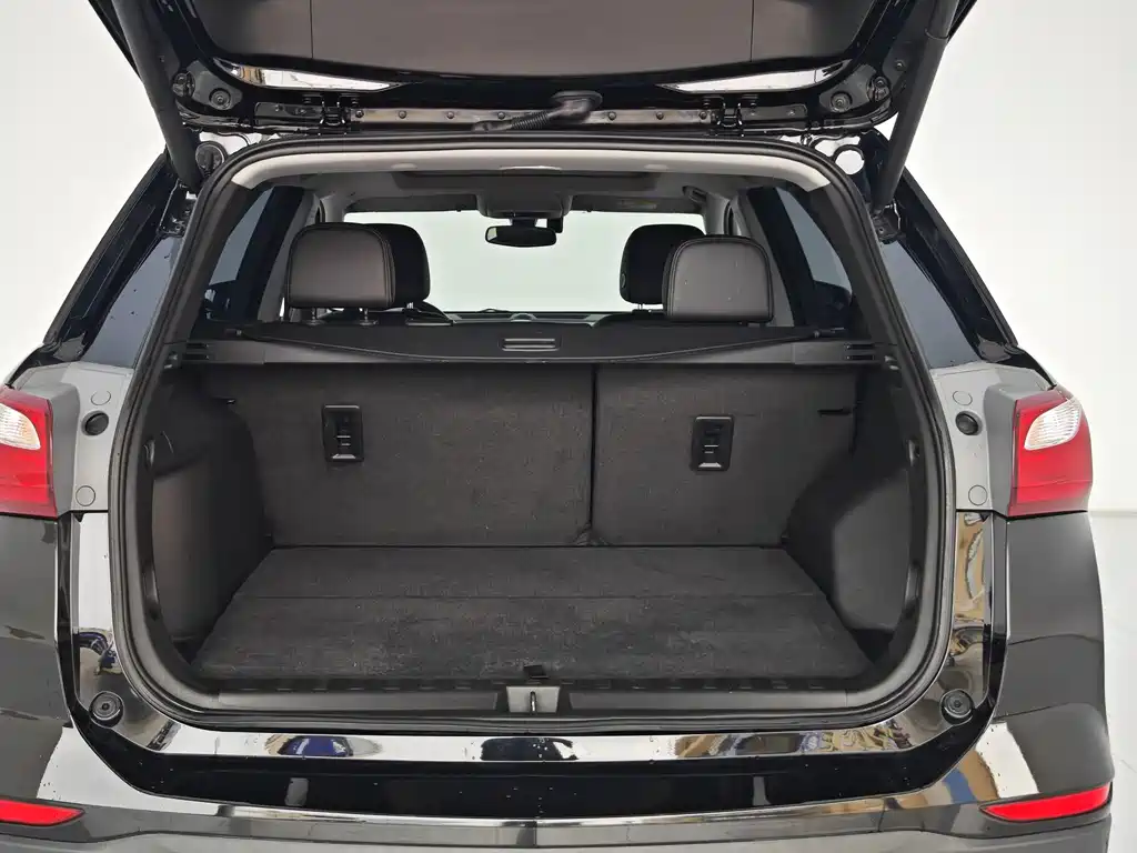 Chevrolet Equinox 2019 — фото 18