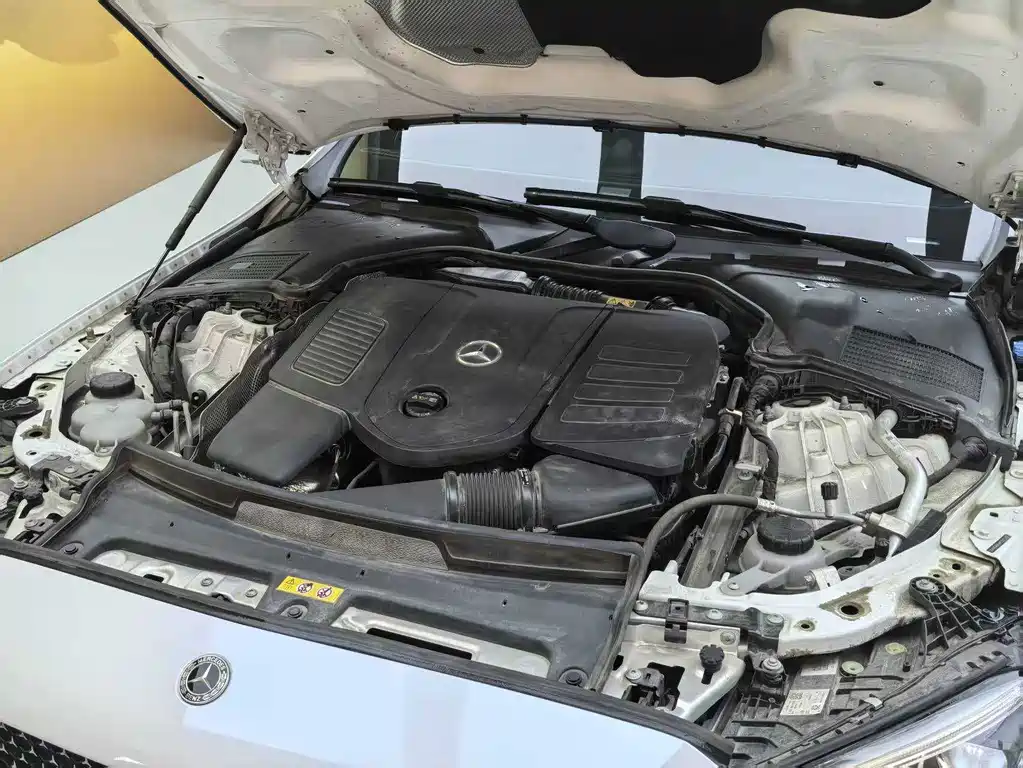 Mercedes-Benz C-Class 2023 — фото 28