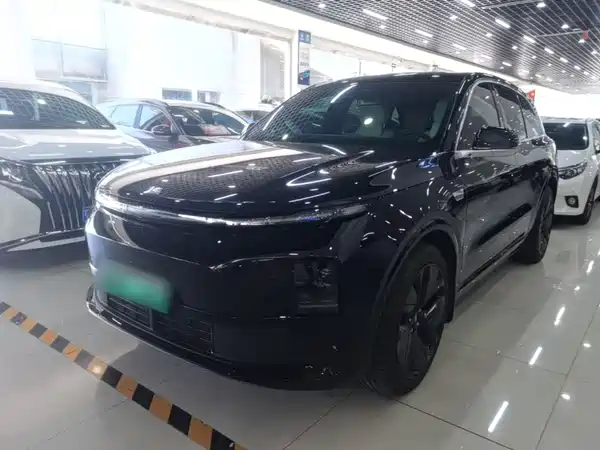 Li Auto L6 2024