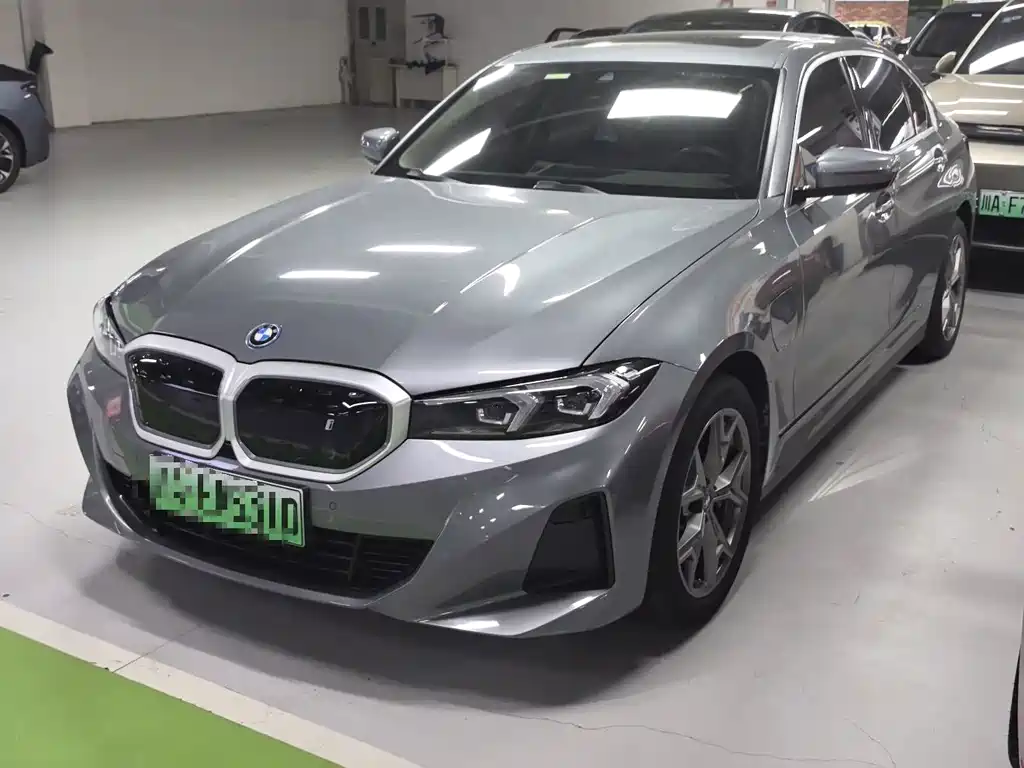 BMW i3 2022