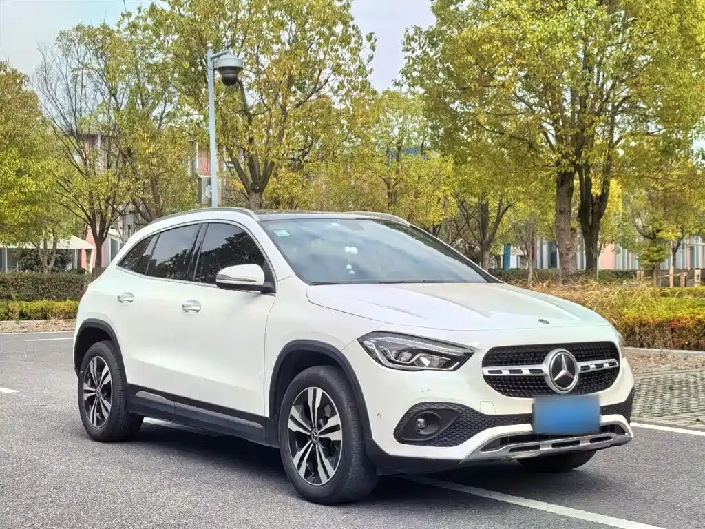 Mercedes-Benz GLA 2021 — фото 11
