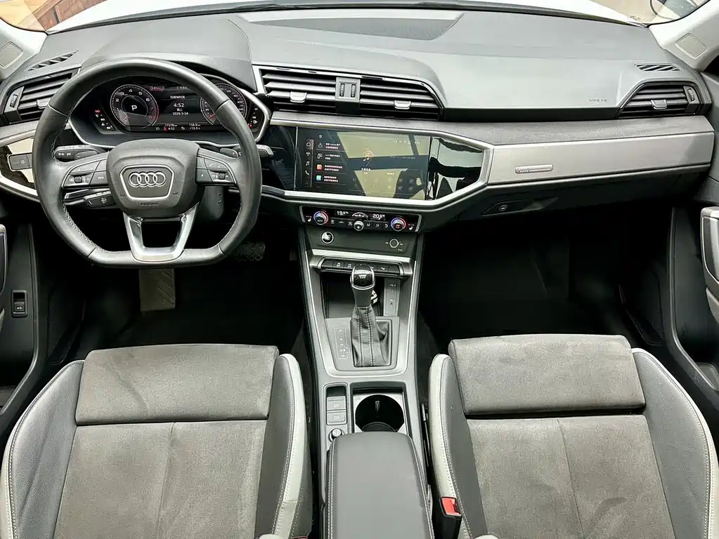 Audi Q3 2023 — фото 12