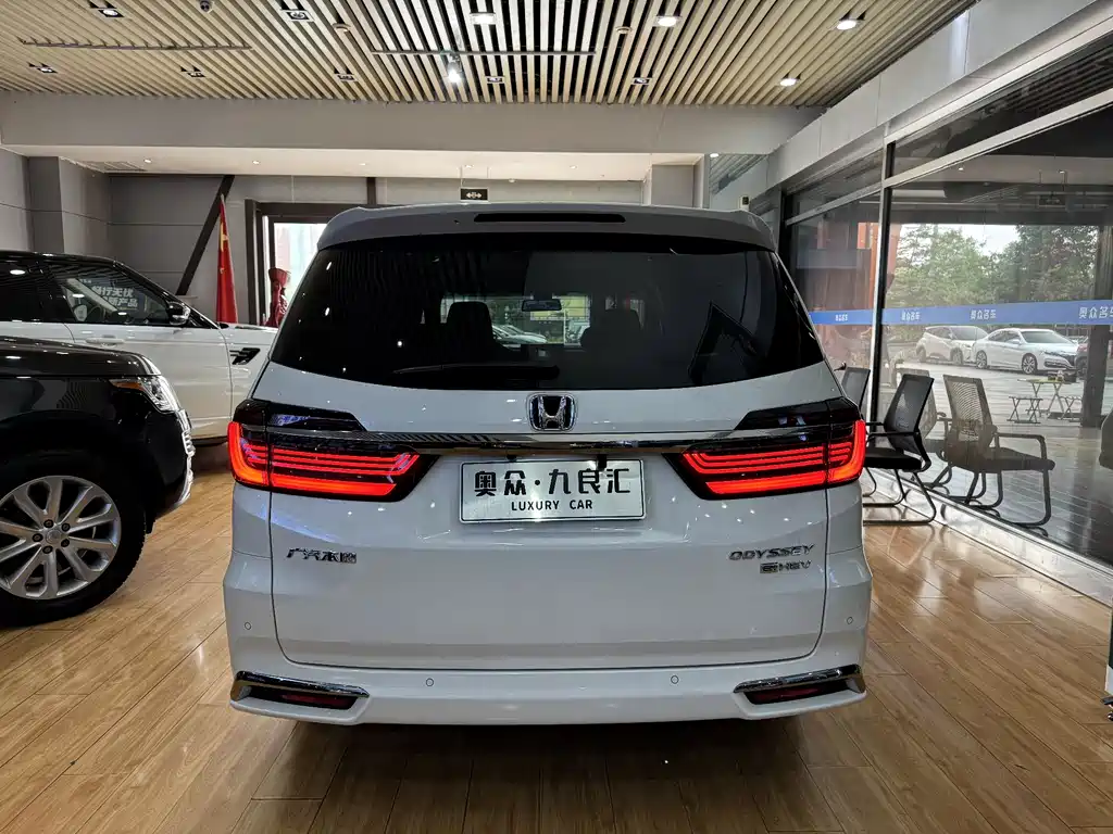 Honda Odyssey 2022 — фото 19