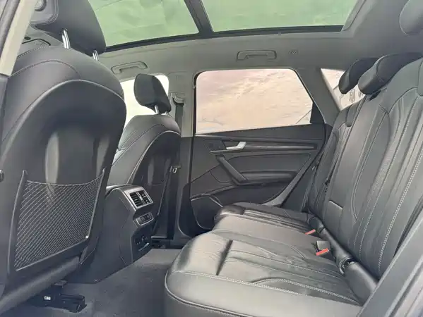 Audi Q5L 2021