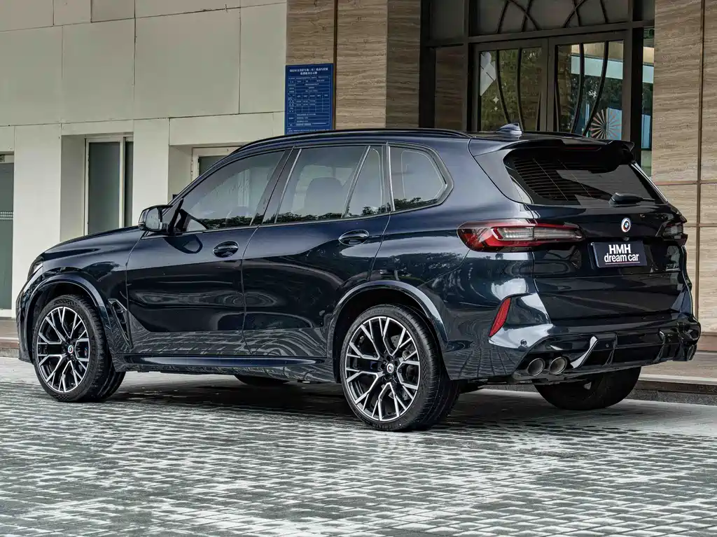 BMW X5 M 2023 — фото 10