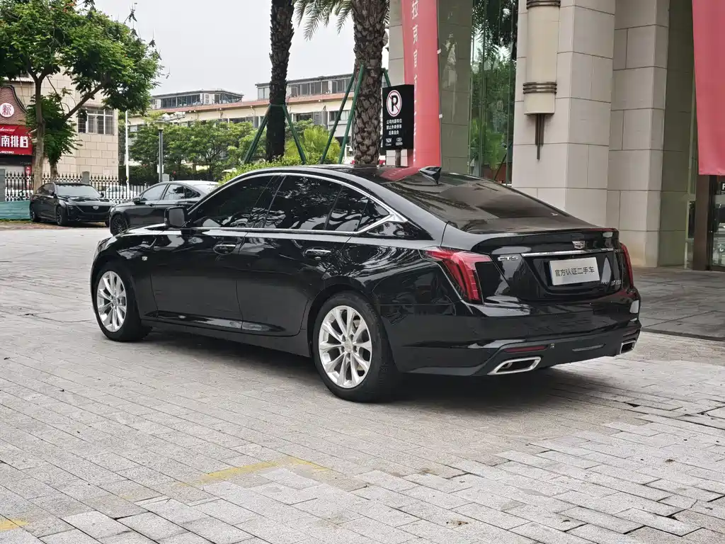 Cadillac CT5 2023 — фото 6