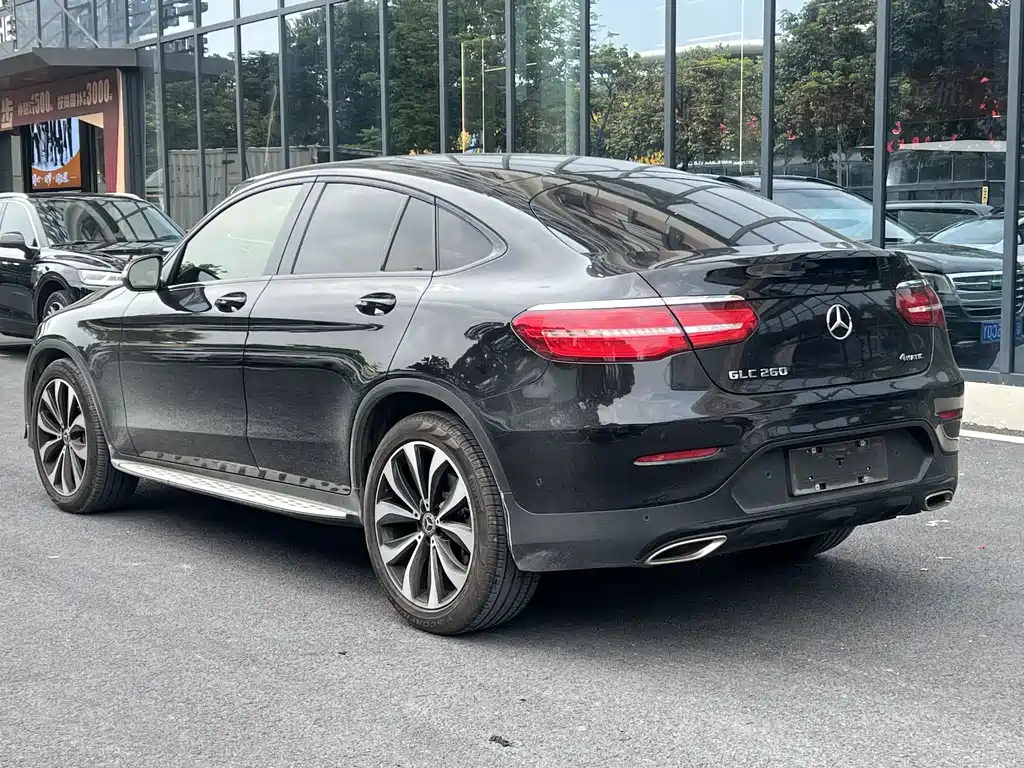Mercedes-Benz GLC Coupe 2018 — фото 4