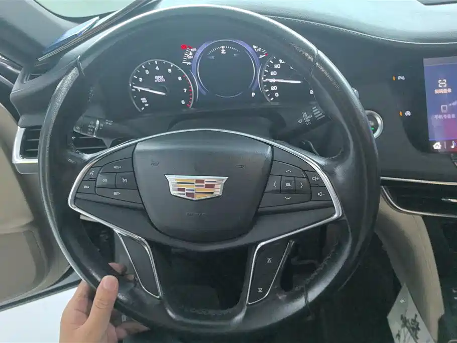 Cadillac CT6 2019 — фото 15
