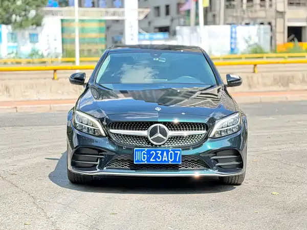Mercedes-Benz C-Class 2020