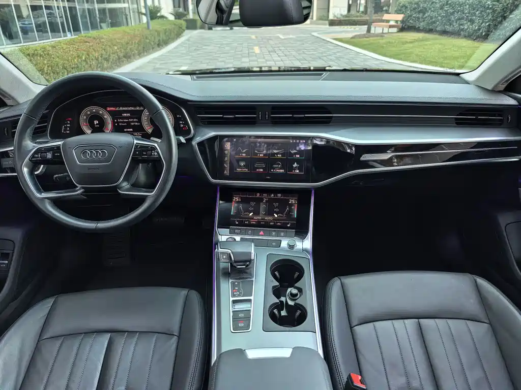 Audi A7 2021 — фото 44