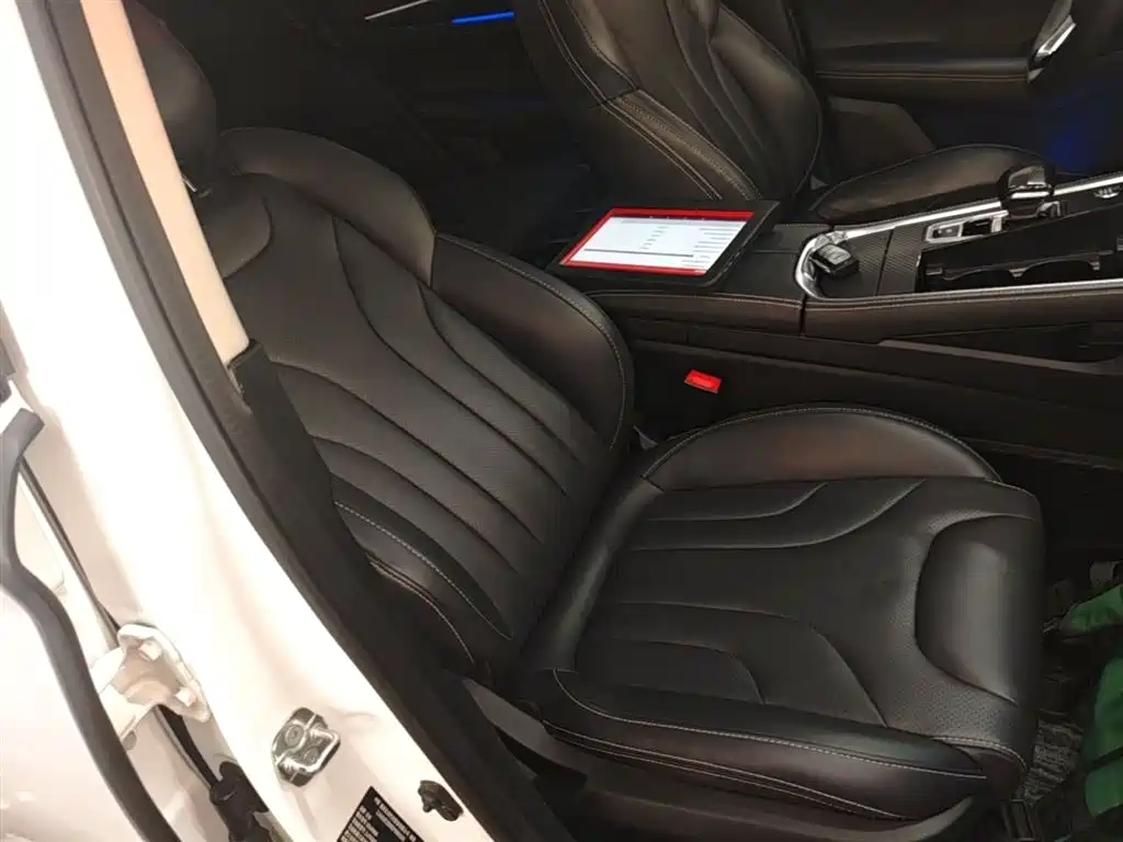 Changan CS85 COUPE 2020 — фото 25