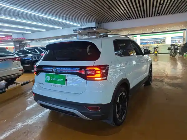 Volkswagen Tacqua 2021