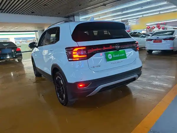 Volkswagen Tacqua 2021