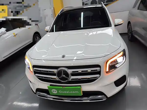 Mercedes-Benz GLB 2021