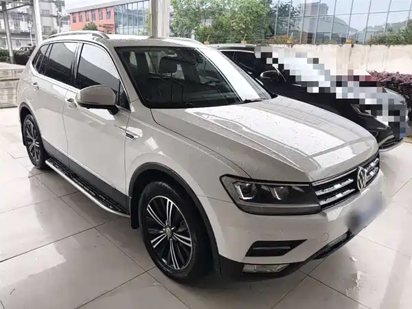 Volkswagen Tiguan L 2020
