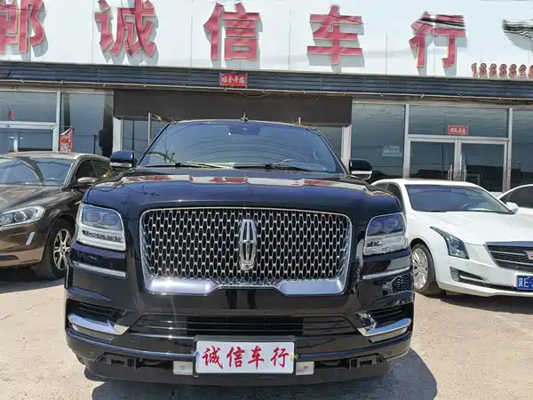 Lincoln Navigator 2022