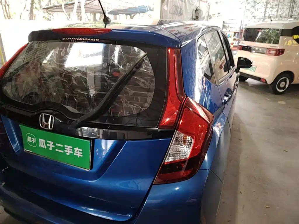 Honda Fit 2018 — фото 8